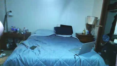 red441756790 online show from April 24, 3:09 am