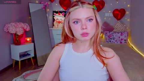 Snapshot of red__candy chatting on February 20, 5:13 pm red__candy online show from February 20, 5:13 pm