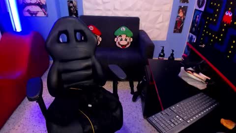 RED  Schedule 1500 - 2100 gtm-5 online show from March 4, 11:00 pm