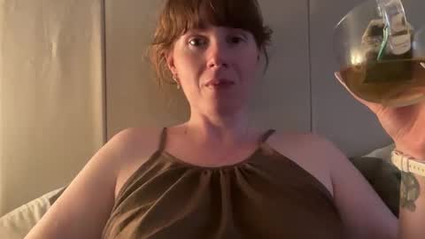 Snapshot of red_head_rosie_69 chatting on May 30, 8:06 pm Rosie online show from May 30, 8:06 pm