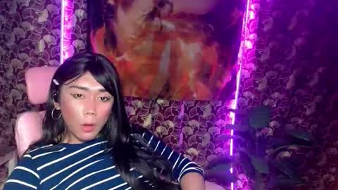 red_kitsune69 online show from December 15, 10:47 pm