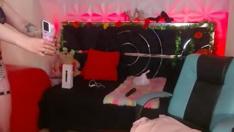 Snapshot of red_moon_1 chatting on February 2, 3:43 am Luna online show from February 2, 3:43 am