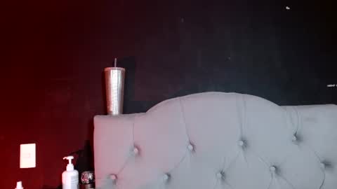 Snapshot of red_moonn chatting on July 16, 5:35 am IG OF red moonn online show from July 16, 5:35 am