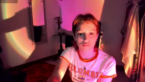 Snapshot of red_morgan chatting on February 14, 3:00 am red_morgan online show from February 14, 3:00 am