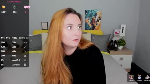 Lessy Fox online show from October 5, 5:33 pm