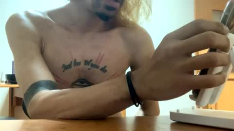 Snapshot of red_room420 chatting on July 13, 6:44 pm red_room420 online show from July 13, 6:44 pm