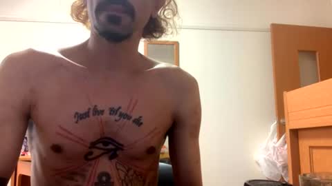 Snapshot of red_room420 chatting on July 14, 8:03 pm red_room420 online show from July 14, 8:03 pm