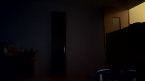 Snapshot of red_room420 chatting on July 17, 7:41 pm red_room420 online show from July 17, 7:41 pm