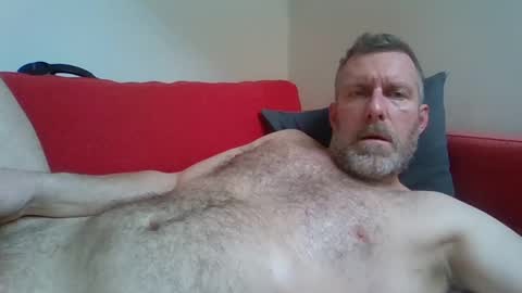 Snapshot of redandbluecloud chatting on February 20, 2:24 pm Red online show from February 20, 2:24 pm