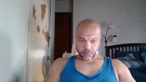 Snapshot of redbone441 chatting on March 26, 12:44 pm Redbone online show from March 26, 12:44 pm