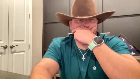 RedBull online show from December 18, 2:21 am