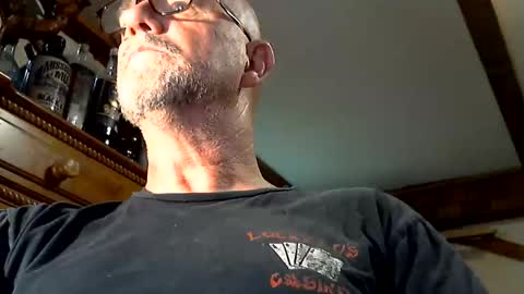 redfox60010 online show from June 8, 8:53 pm