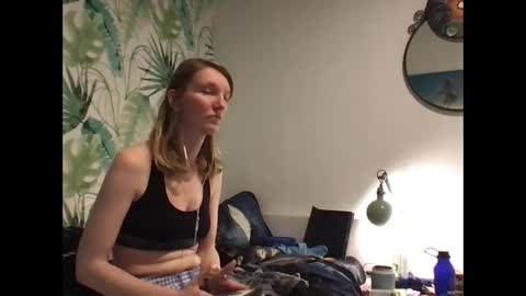 Redfox online show from December 3, 2:37 pm