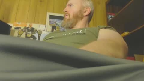 Snapshot of redhead4fun chatting on November 12, 1:17 am theredhead4fun online show from November 12, 1:17 am