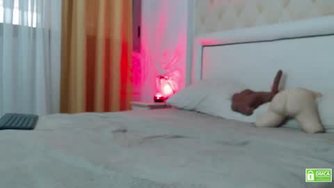 Snapshot of redheadxxl chatting on May 7, 6:13 pm Steve Blond online show from May 7, 6:13 pm