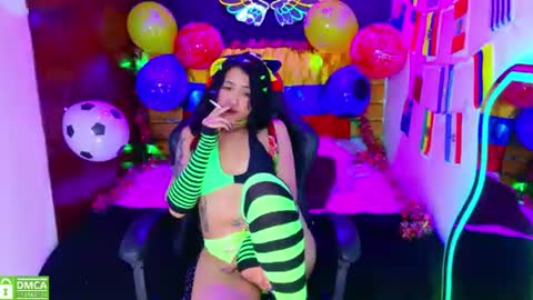 Snapshot of redhotter_ chatting on June 22, 8:06 pm Lili Lopez online show from June 22, 8:06 pm