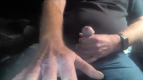 Snapshot of redimuss65 chatting on February 20, 7:34 am redimuss65 online show from February 20, 7:34 am