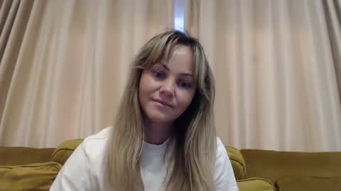 Snapshot of redjessica chatting on September 22, 8:49 am RedJessica online show from September 22, 8:49 am