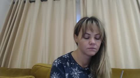 Snapshot of redjessica chatting on October 7, 6:21 am RedJessica online show from October 7, 6:21 am