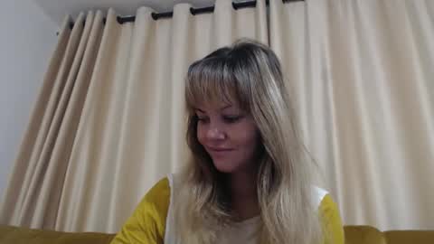 Snapshot of redjessica chatting on November 16, 5:13 am RedJessica online show from November 16, 5:13 am