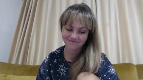 Snapshot of redjessica chatting on November 29, 6:16 am RedJessica online show from November 29, 6:16 am