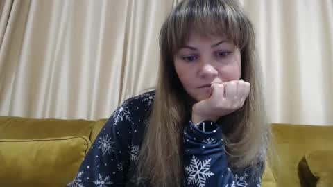Snapshot of redjessica chatting on January 7, 6:05 am RedJessica online show from January 7, 6:05 am