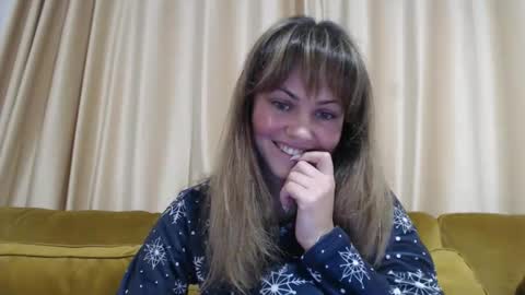 Snapshot of redjessica chatting on January 14, 6:08 am RedJessica online show from January 14, 6:08 am