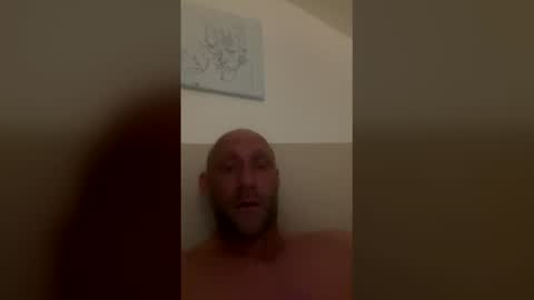 Snapshot of redman2134654124 chatting on May 27, 1:57 am redman2134654124 online show from May 27, 1:57 am