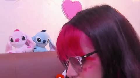 Snapshot of redmeloddy chatting on February 12, 7:35 pm Meloddy online show from February 12, 7:35 pm