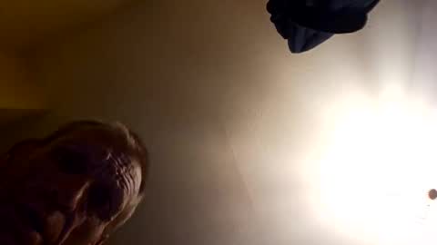 redrodridding online show from November 8, 1:50 am