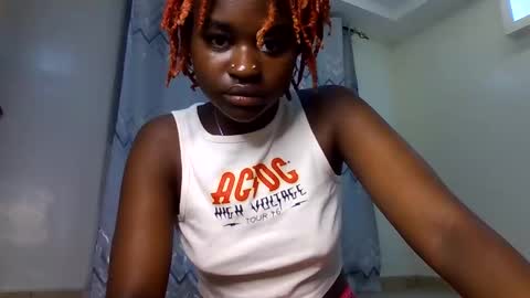 Snapshot of redrubyyyy chatting on December 3, 12:51 am redrubyyyy online show from December 3, 12:51 am