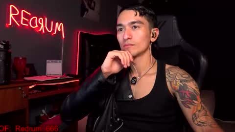 Snapshot of redrum_696 chatting on September 28, 5:07 pm Red online show from September 28, 5:07 pm