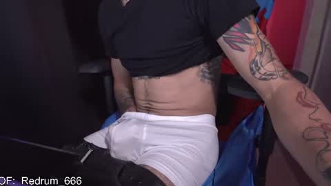 Red online show from June 26, 1:43 am