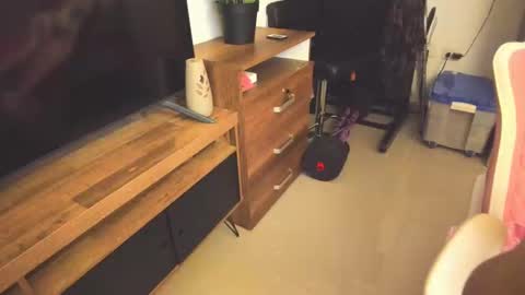 Snapshot of redski77 chatting on November 2, 6:16 am redski77 online show from November 2, 6:16 am