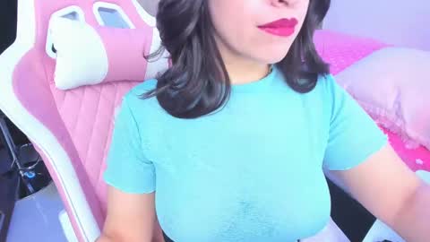 Snapshot of redski77 chatting on November 13, 6:34 am redski77 online show from November 13, 6:34 am