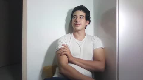 RedsoulReaver online show from February 12, 3:01 am