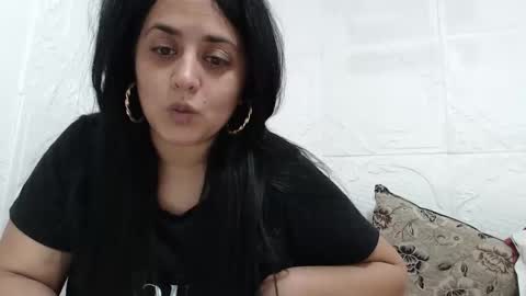 Reea online show from October 13, 6:19 pm