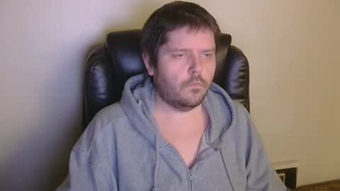 Snapshot of reecoiled chatting on February 26, 11:31 am reecoiled online show from February 26, 11:31 am