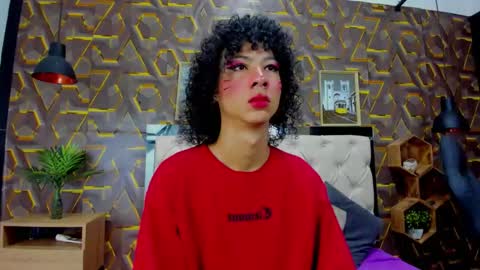 reed_kitty online show from November 11, 12:05 pm