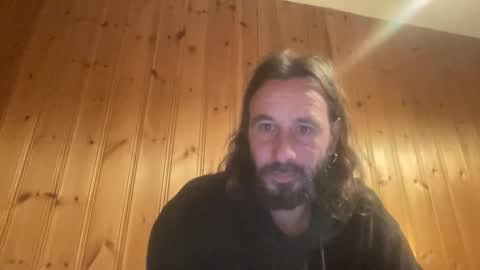 Snapshot of reeee997934 chatting on December 17, 8:59 pm reeee997934 online show from December 17, 8:59 pm