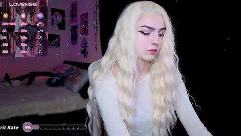 Snapshot of reflexxxia_ chatting on December 3, 11:52 am Reflexxxia online show from December 3, 11:52 am