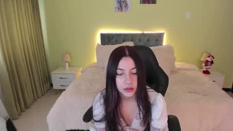 Regina online show from November 21, 12:15 pm