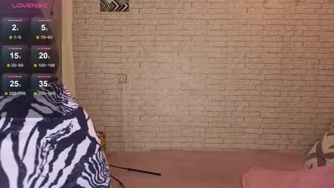 ReginaHawkinss online show from January 13, 8:52 am