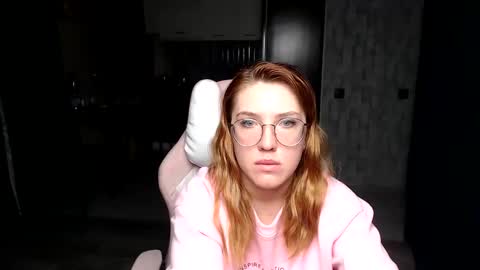 Regina online show from November 9, 1:37 am