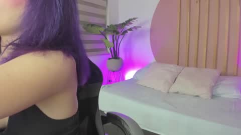 R E I online show from September 25, 12:09 pm