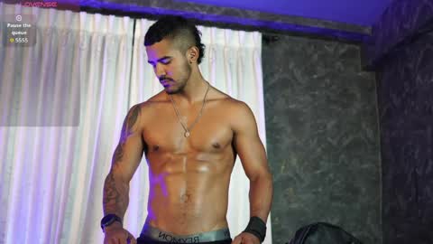 Snapshot of reik_von chatting on May 27, 1:08 pm Reik online show from May 27, 1:08 pm