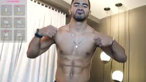 Snapshot of reik_von chatting on June 9, 1:01 pm Reik online show from June 9, 1:01 pm