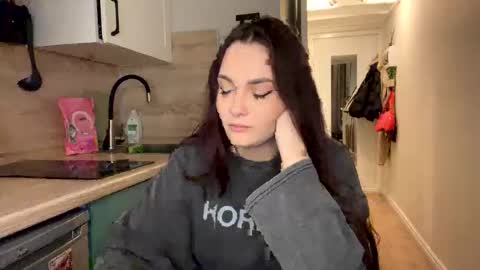 Bell online show from February 5, 2:54 pm