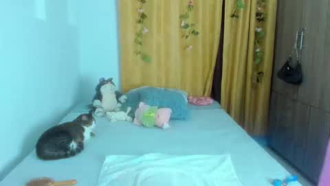 Snapshot of reislin69_2 chatting on September 14, 4:11 am mariana online show from September 14, 4:11 am