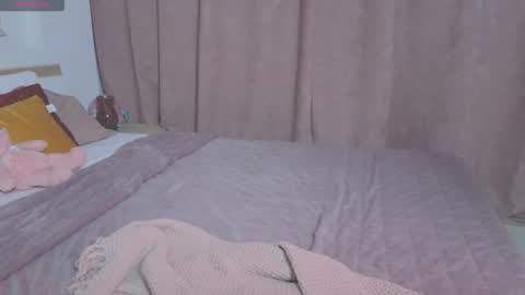 Snapshot of relax_time_ chatting on September 27, 1:38 pm Anna online show from September 27, 1:38 pm